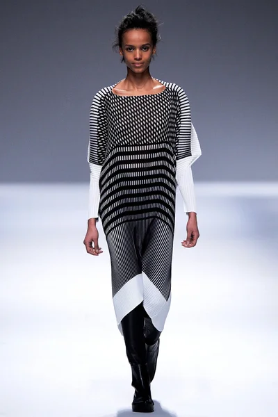 Look 6